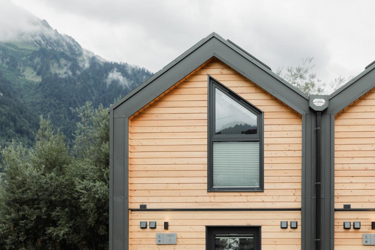 Neue Stylische Huesle By Unique Places 블루덴츠 외부 사진