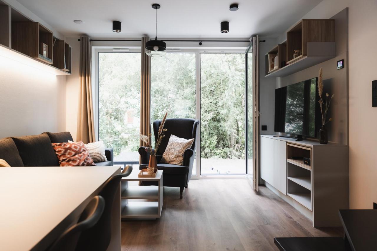 Neue Stylische Huesle By Unique Places 블루덴츠 외부 사진